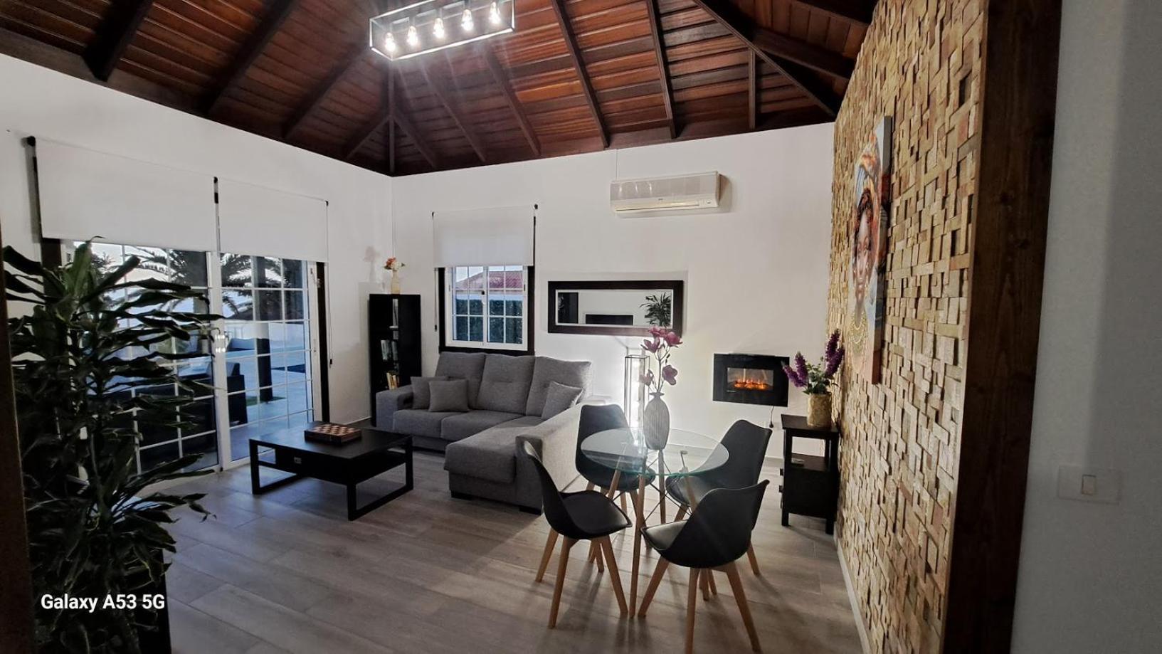 Amalava Villa El Paso Ngoại thất bức ảnh